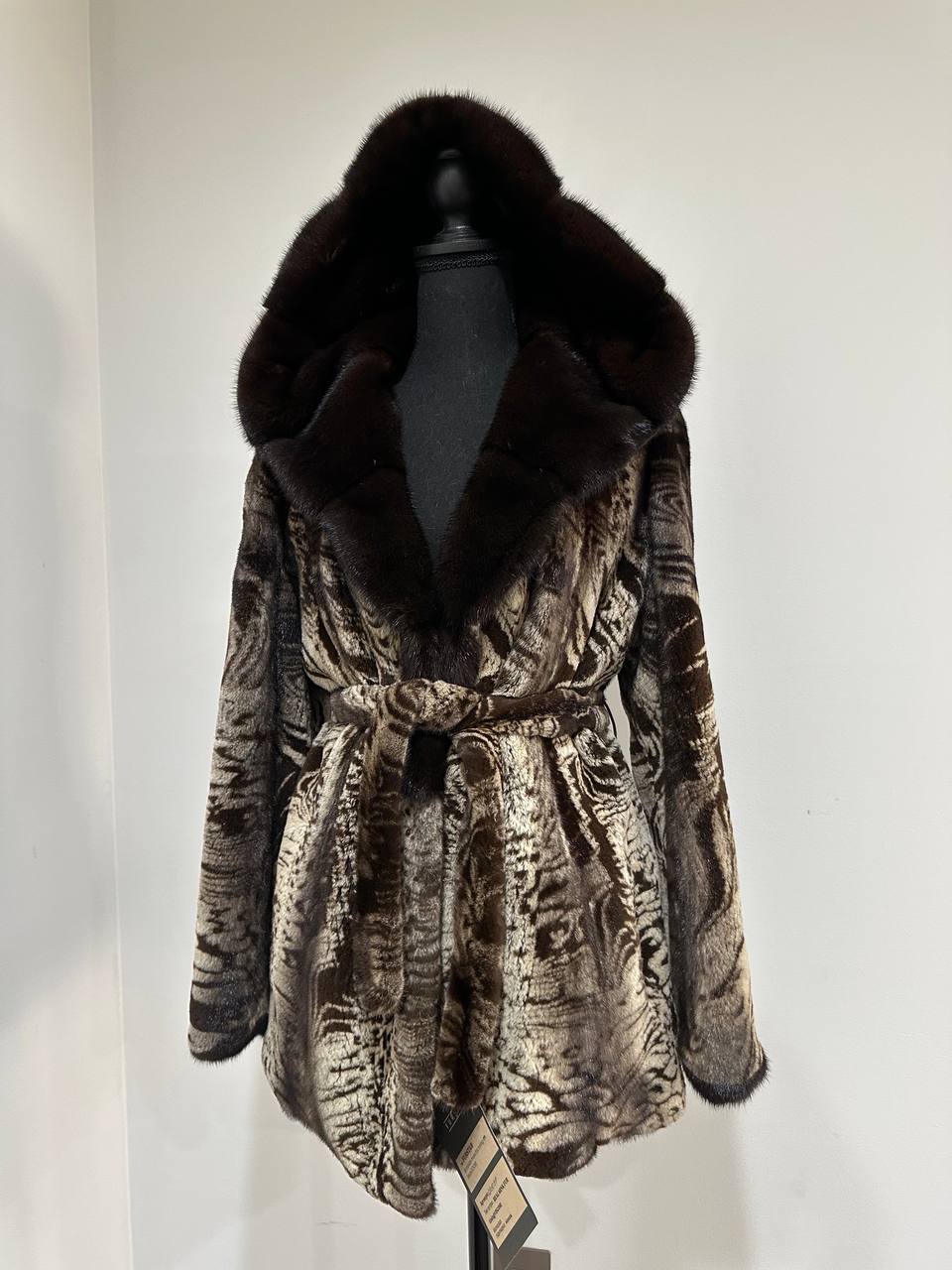 New women Real Natural Luxurious Sheared Mink Fur Coat with Hood 1201087 size M belt