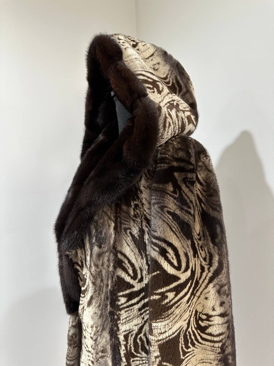 New women Real Natural Luxurious Sheared Mink Fur Coat with Hood 1201087 size M belt