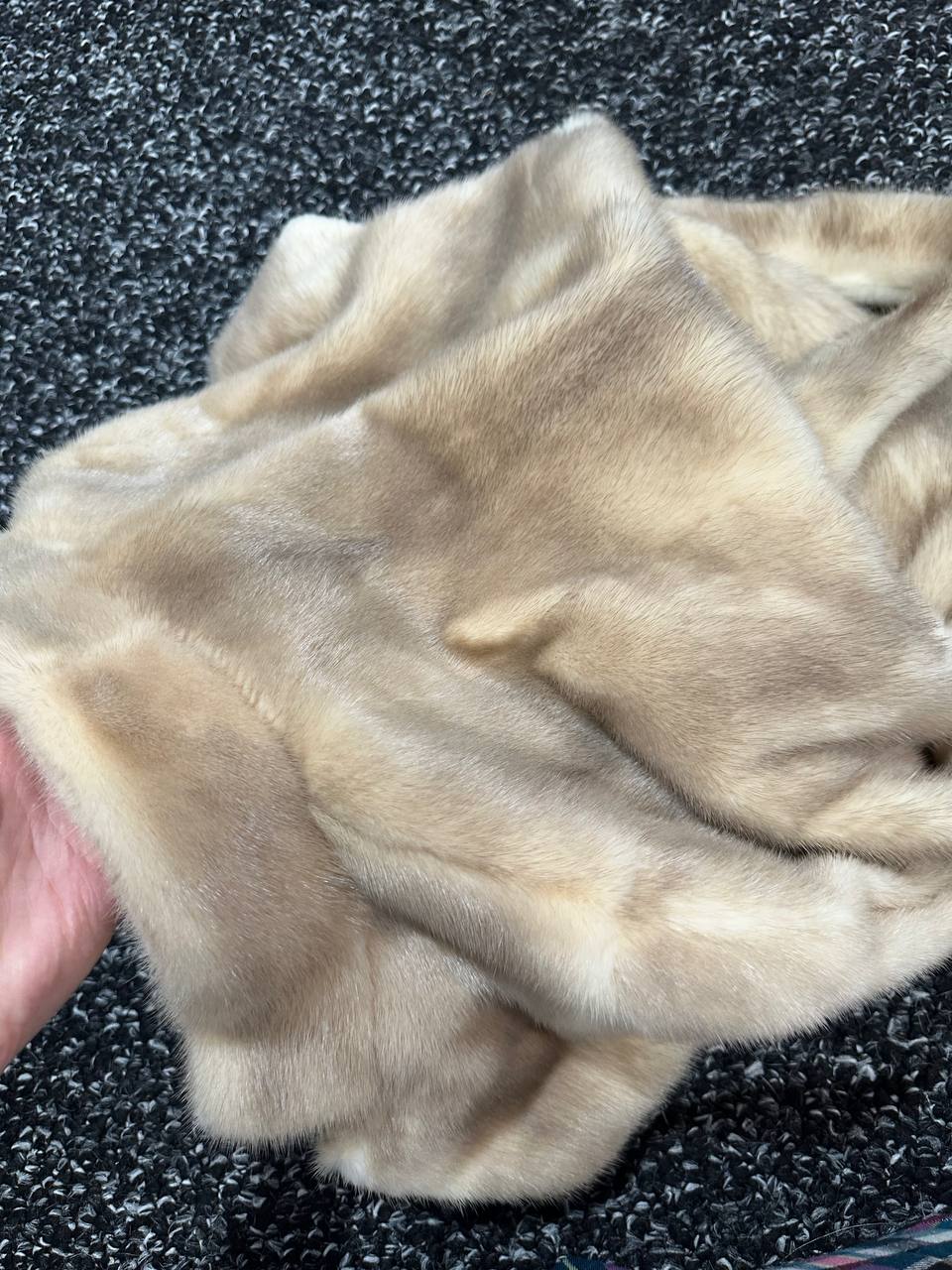 NEW Beige Pastel Mink Fur Jacket – Short Coat Size S 1201136 belted Elegant Warm