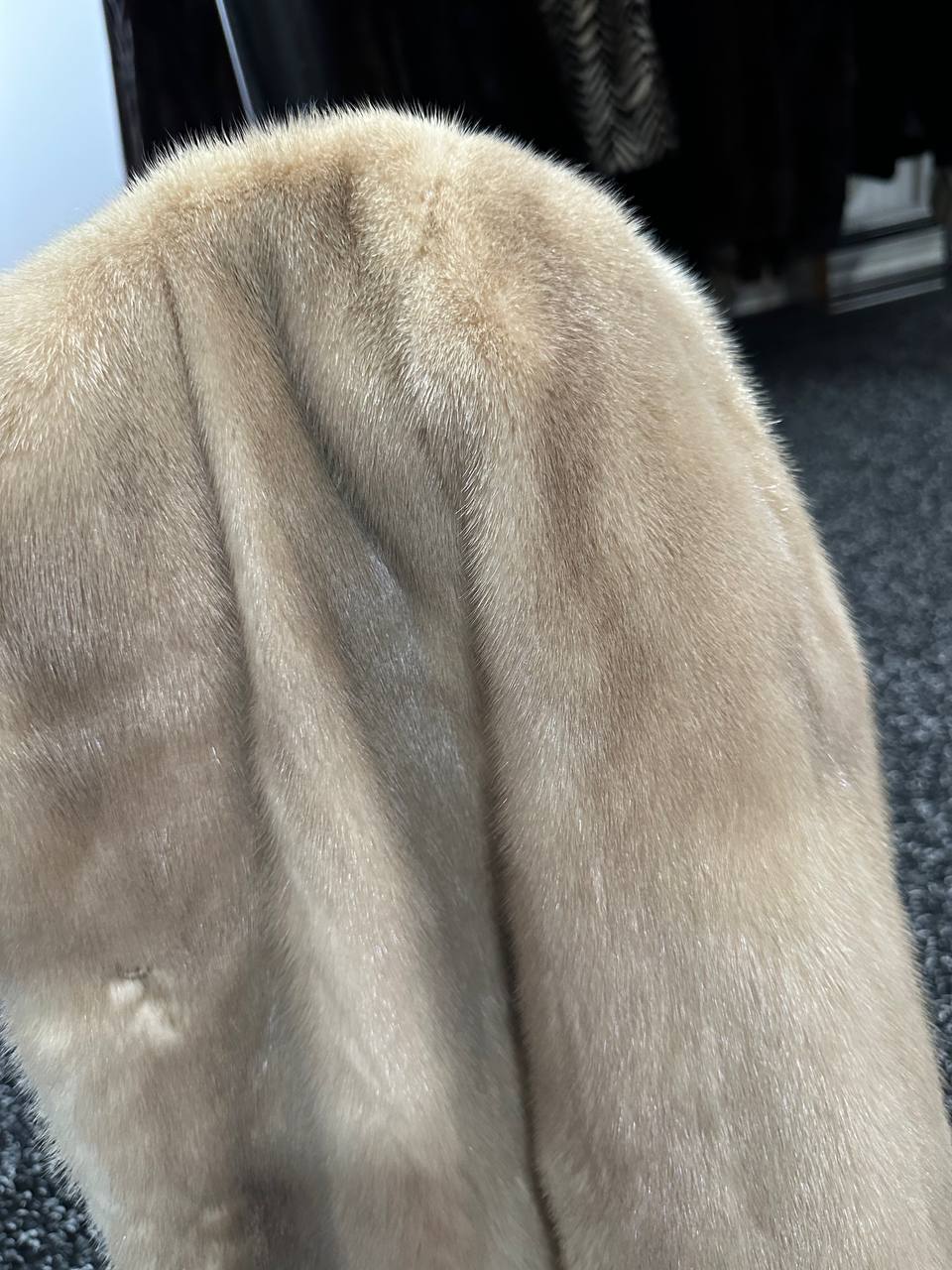 NEW Beige Pastel Mink Fur Jacket – Short Coat Size S 1201136 belted Elegant Warm