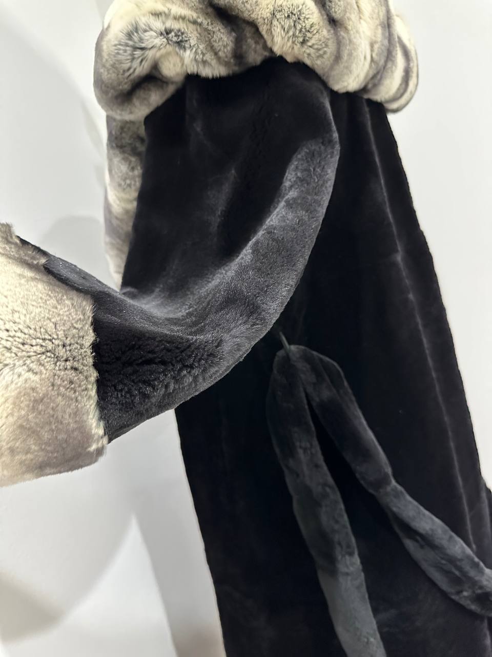 NEW Rex Rabbit Fur Collar Jacket – 1201137 Chinchilla REX size M with Golden Gradient
