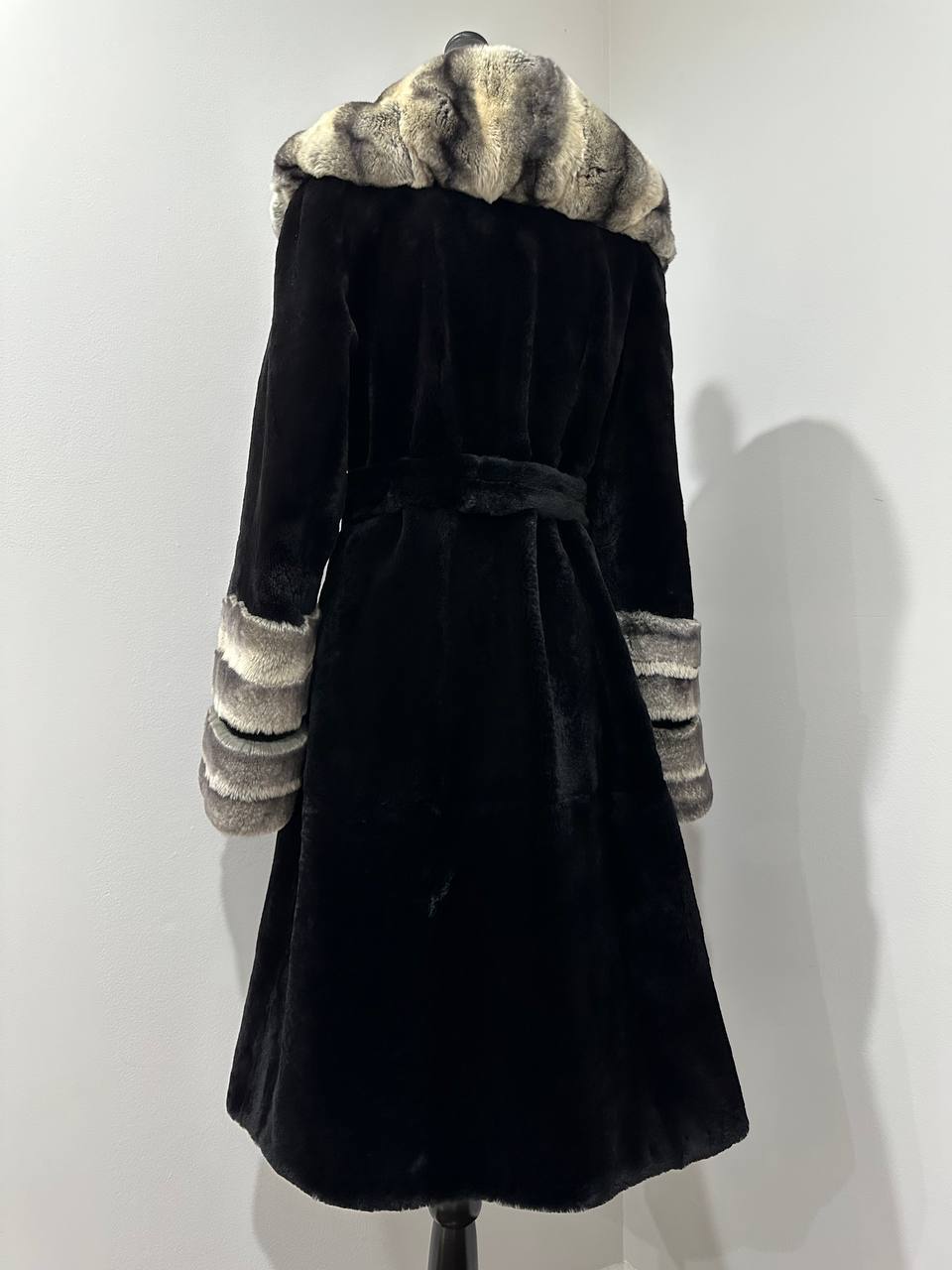 NEW Rex Rabbit Fur Collar Jacket – 1201137 Chinchilla REX size M with Golden Gradient