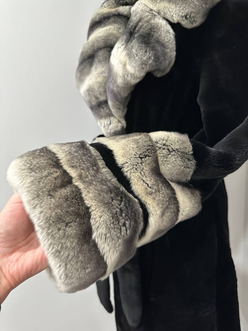 NEW Rex Rabbit Fur Collar Jacket – 1201137 Chinchilla REX size M with Golden Gradient
