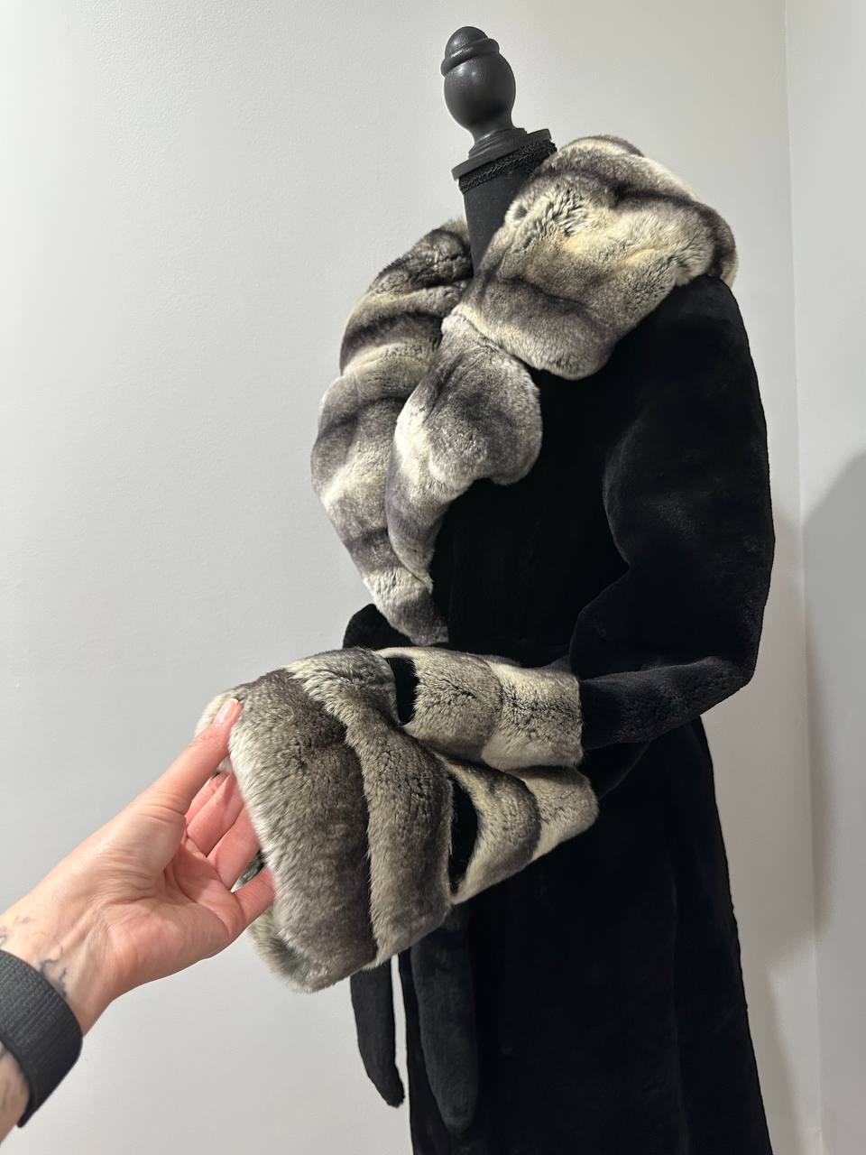 NEW Rex Rabbit Fur Collar Jacket – 1201137 Chinchilla REX size M with Golden Gradient