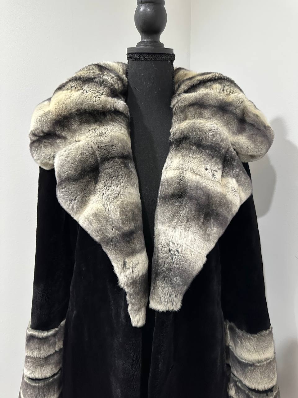 NEW Rex Rabbit Fur Collar Jacket – 1201137 Chinchilla REX size M with Golden Gradient