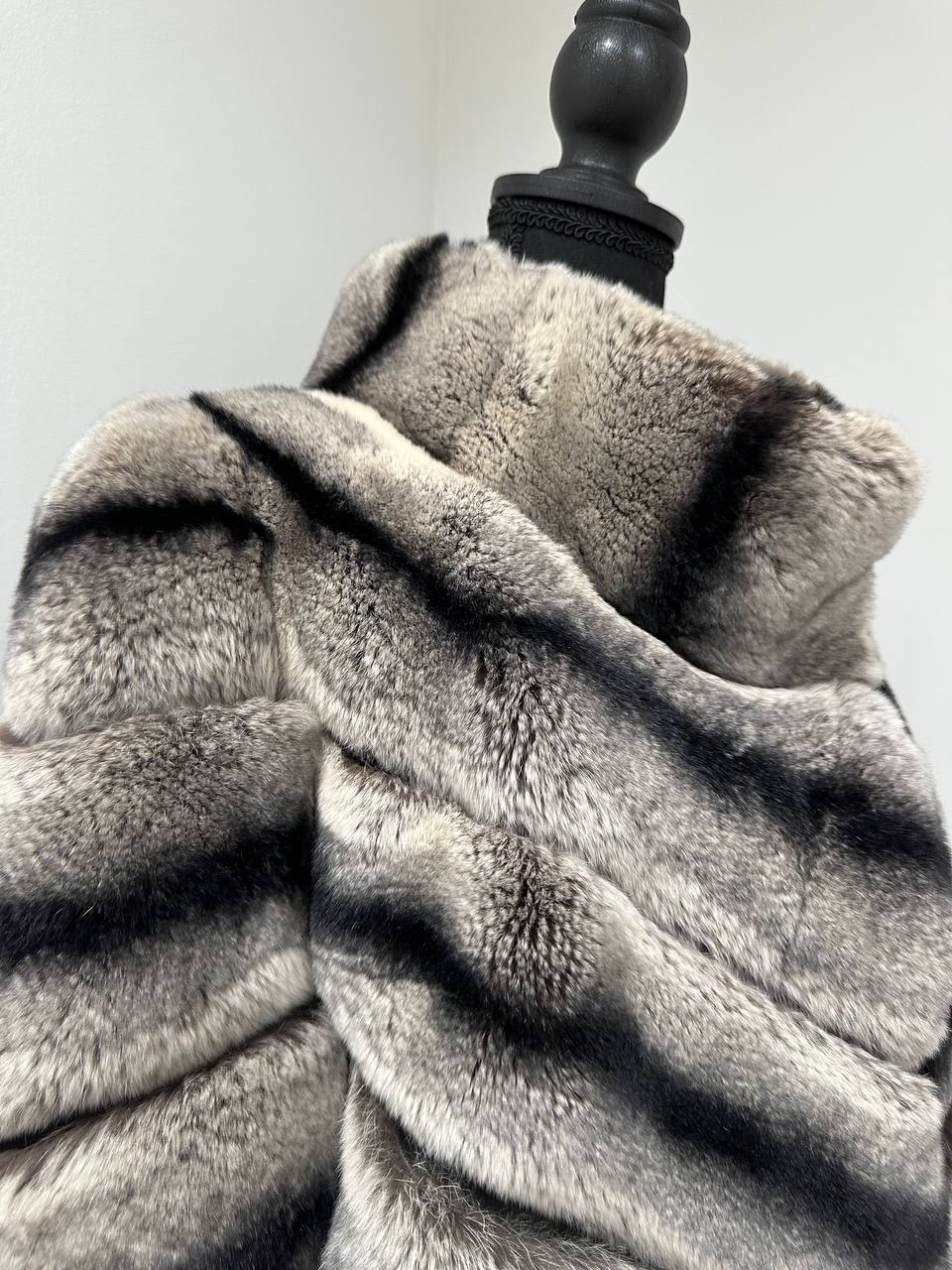 NEW Chinchilla Look Rex Rabbit Fur Jacket – Soft Luxury Coat – Size M 1201139