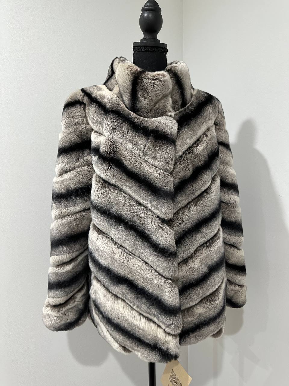 NEW Chinchilla Look Rex Rabbit Fur Jacket – Soft Luxury Coat – Size M 1201139