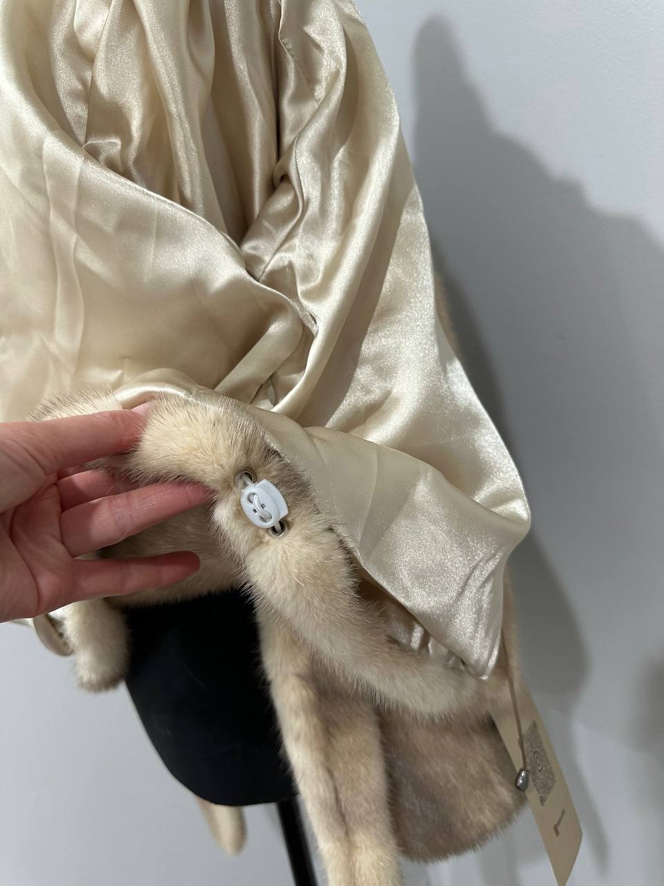 NEW Beige Pastel Mink Fur Jacket – Short Coat Size S 1201136 belted Elegant Warm