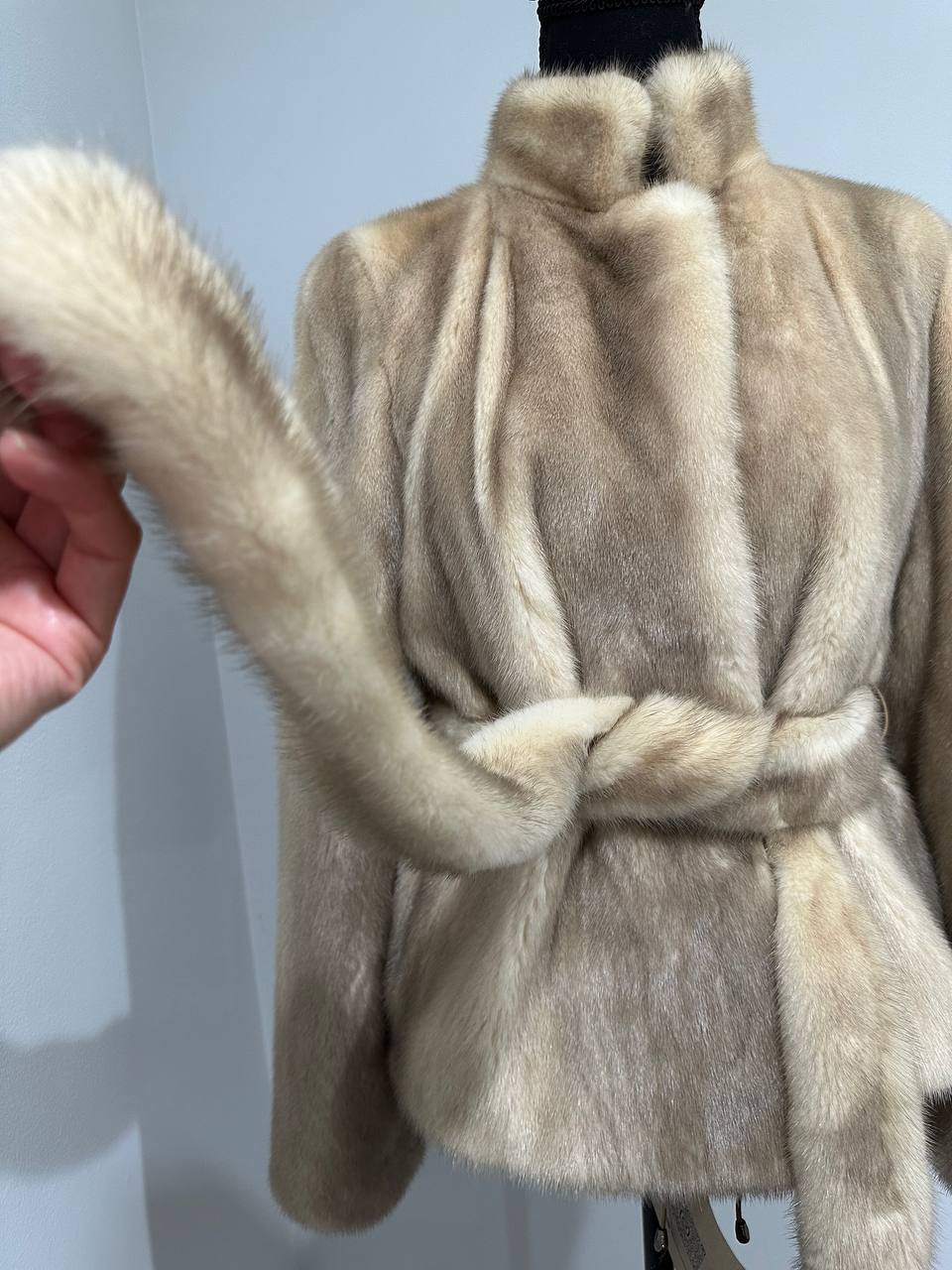 NEW Beige Pastel Mink Fur Jacket – Short Coat Size S 1201136 belted Elegant Warm