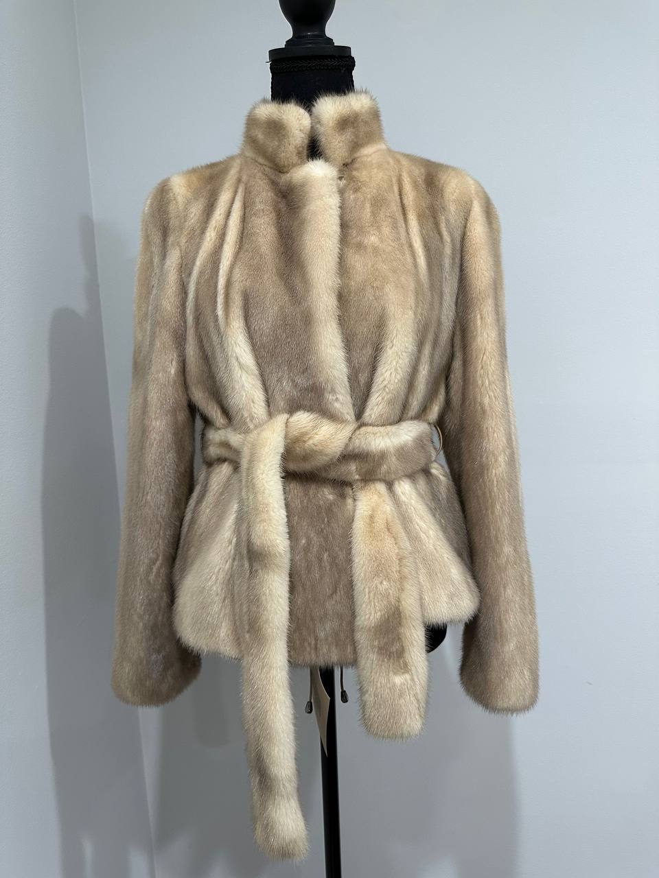NEW Beige Pastel Mink Fur Jacket – Short Coat Size S 1201136 belted Elegant Warm