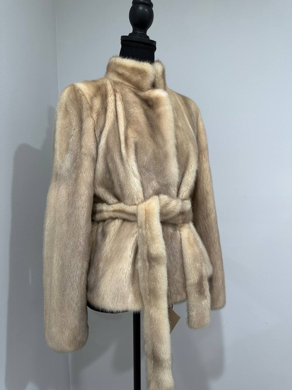 NEW Beige Pastel Mink Fur Jacket – Short Coat Size S 1201136 belted Elegant Warm