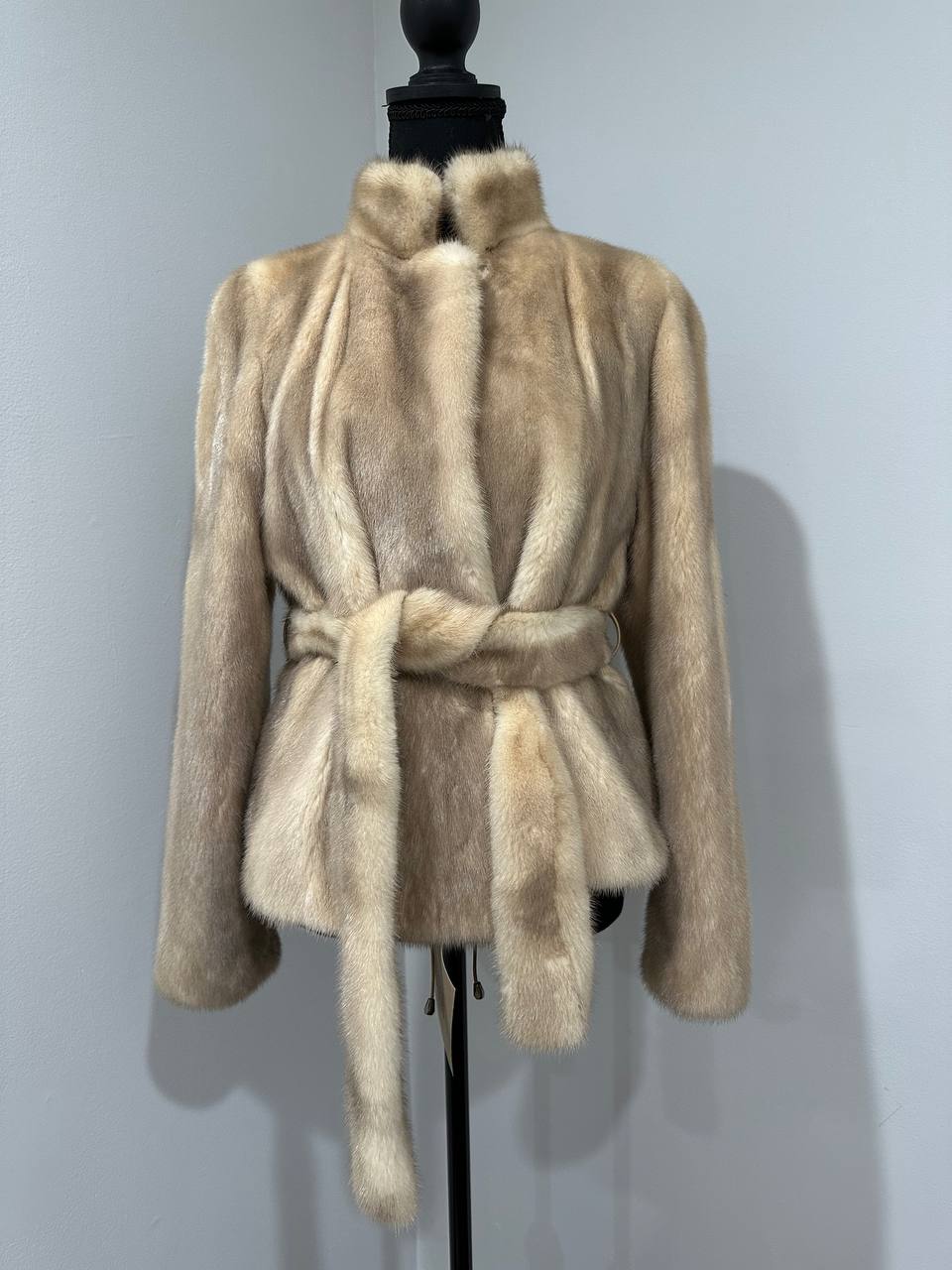 NEW Beige Pastel Mink Fur Jacket – Short Coat Size S 1201136 belted Elegant Warm