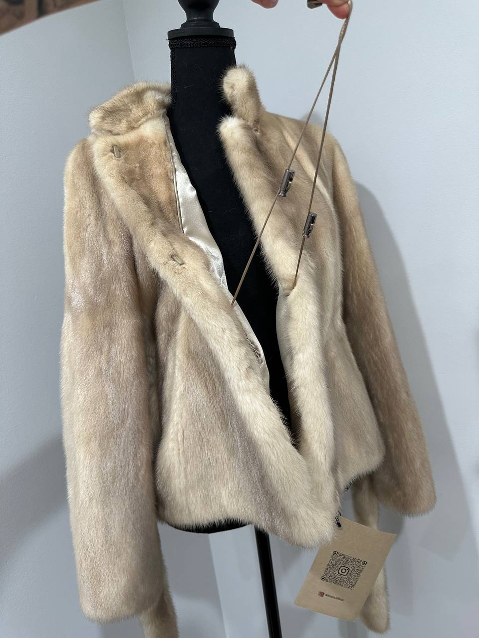 NEW Beige Pastel Mink Fur Jacket – Short Coat Size S 1201136 belted Elegant Warm
