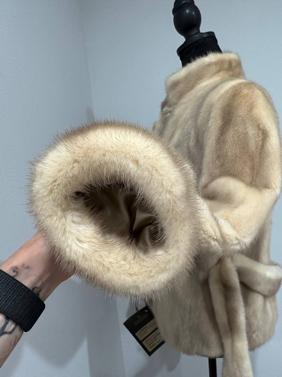 NEW Beige Pastel Mink Fur Jacket – Short Coat Size S 1201136 belted Elegant Warm