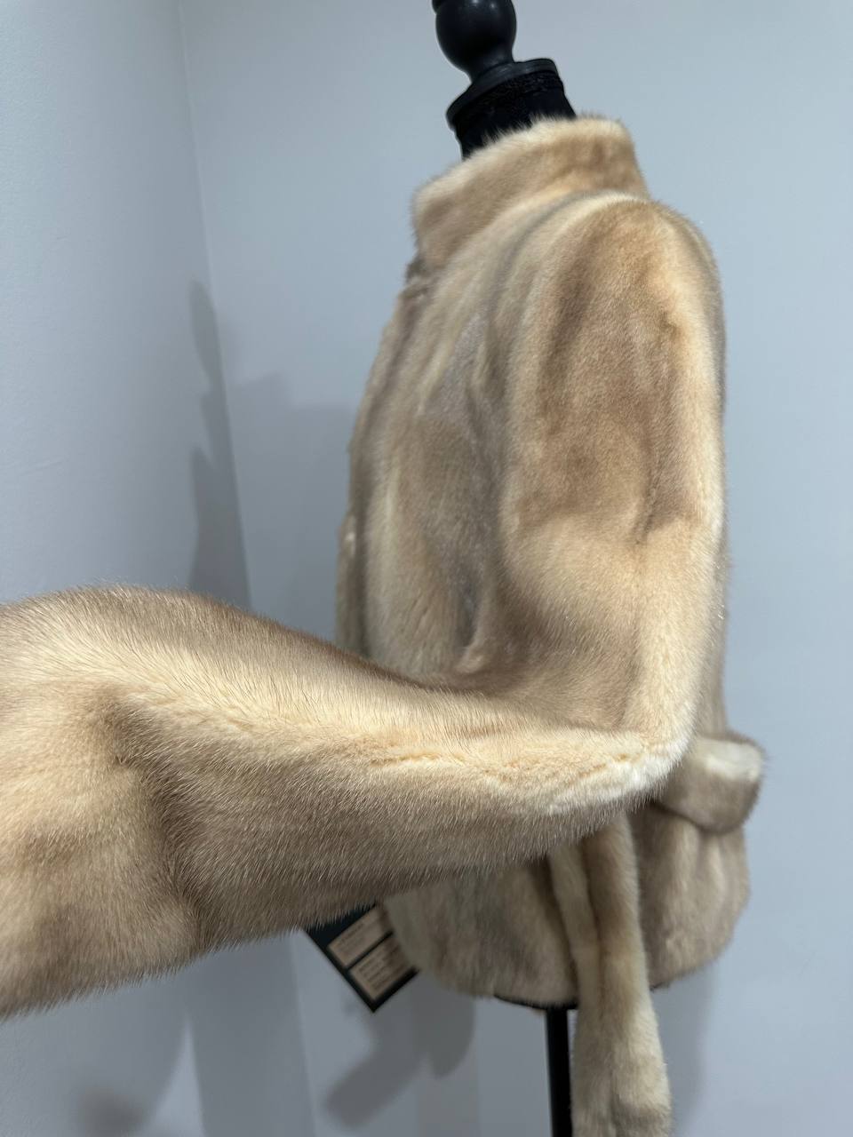 NEW Beige Pastel Mink Fur Jacket – Short Coat Size S 1201136 belted Elegant Warm