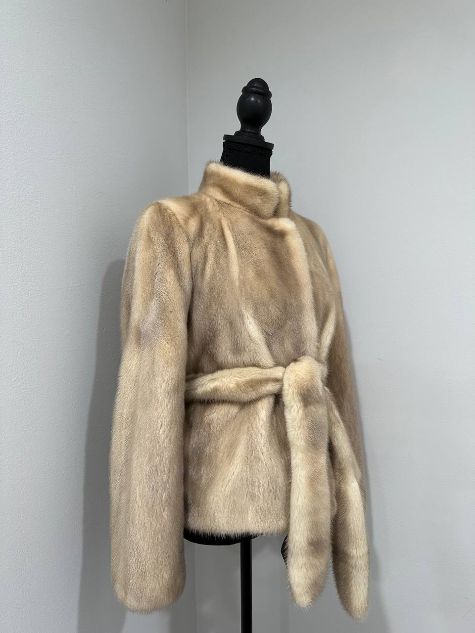 NEW Beige Pastel Mink Fur Jacket – Short Coat Size S 1201136 belted Elegant Warm