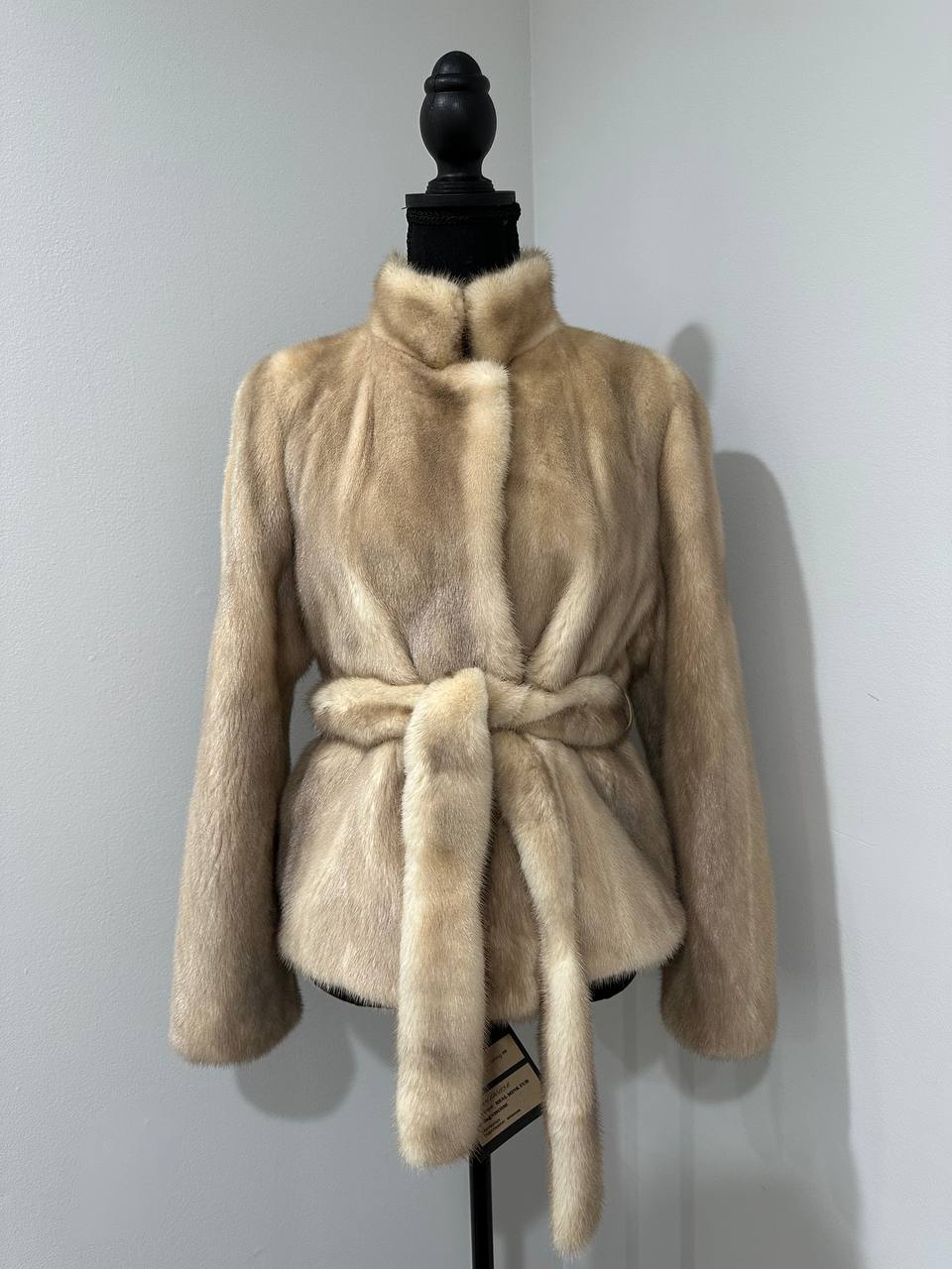 NEW Beige Pastel Mink Fur Jacket – Short Coat Size S 1201136 belted Elegant Warm