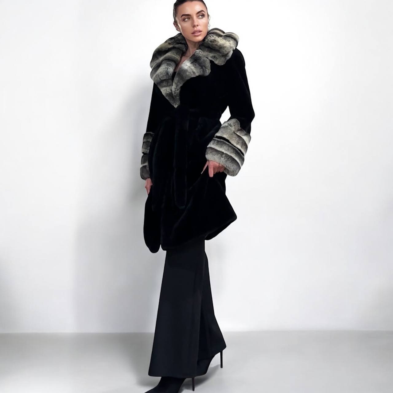 NEW Rex Rabbit Fur Collar Jacket – 1201137 Chinchilla REX size M with Golden Gradient