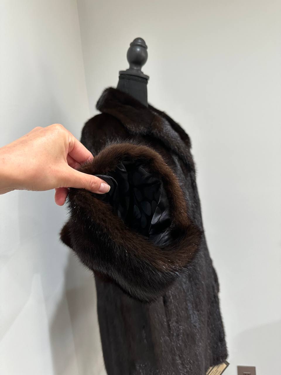 women real mink fur coat dark brown color size M NEW 1109906 GENUINE