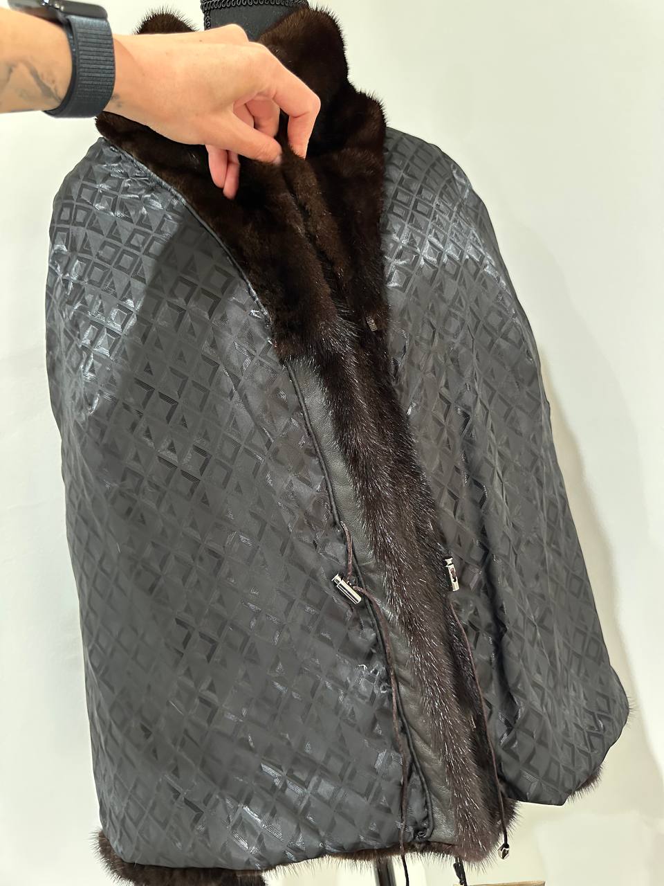 New Genuine Real Mink Fur coat jacket 1201046 Size XL dark brown BRAND FURSTAR
