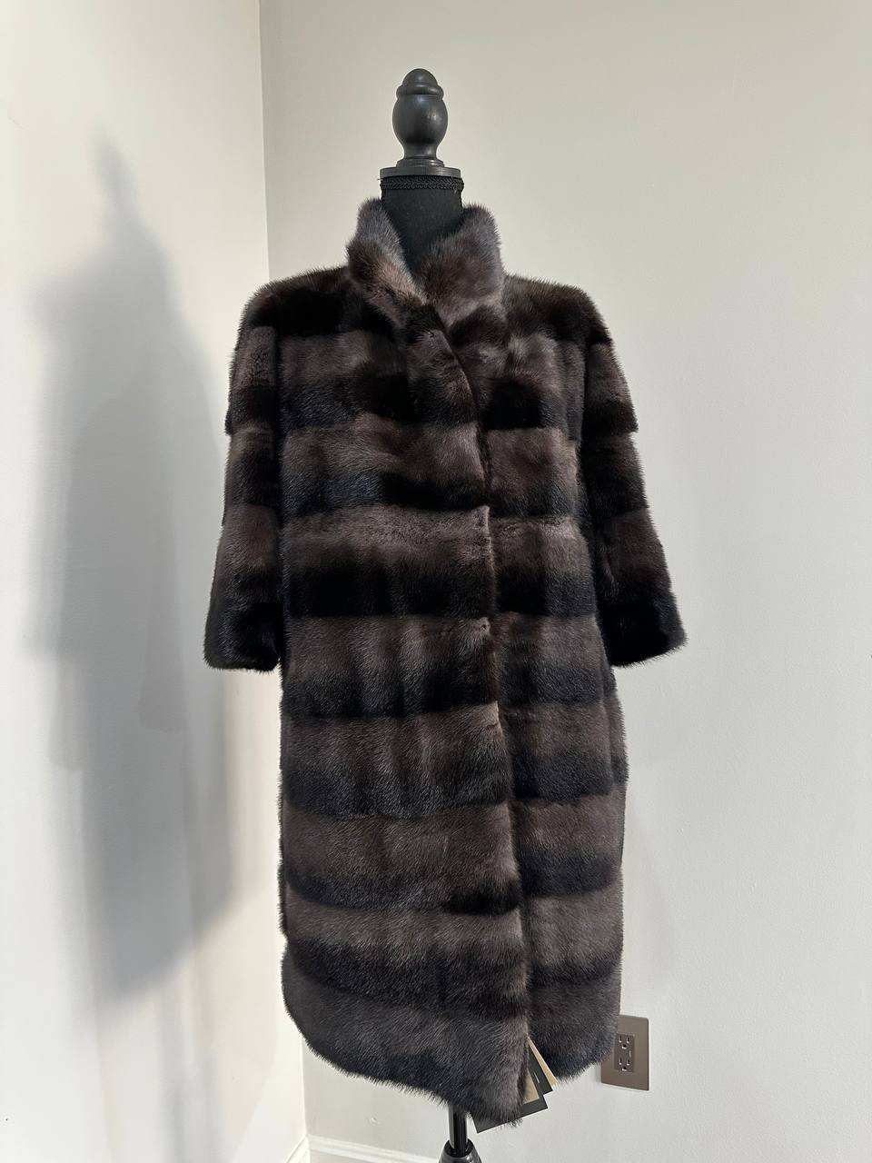 Noir Amethyst Real Genuine Mink Fur Coat with Violet-Black Striped shize L 1201125