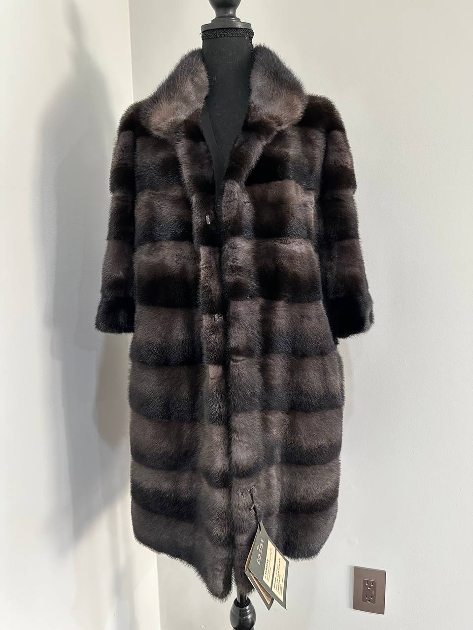 Noir Amethyst Real Genuine Mink Fur Coat with Violet-Black Striped shize L 1201125