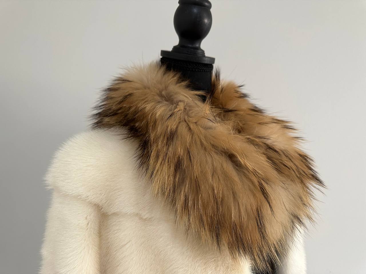 New Mink coat JACKET size XS REAL WHITE FULL SKIN lynx collar 1201005 HORIZONTAL