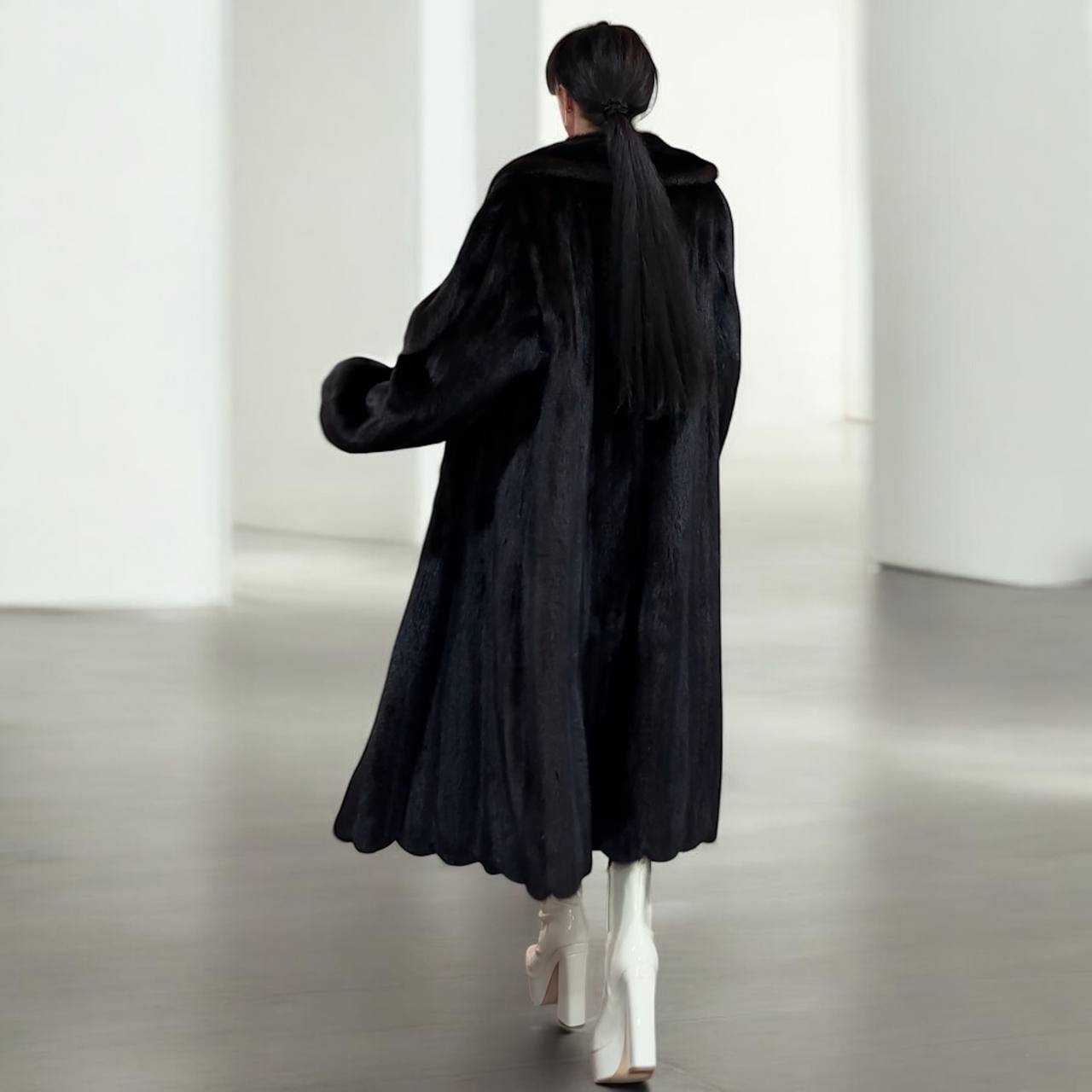 genuine real mink fur coat jacket 1109815 size L new dark brown color