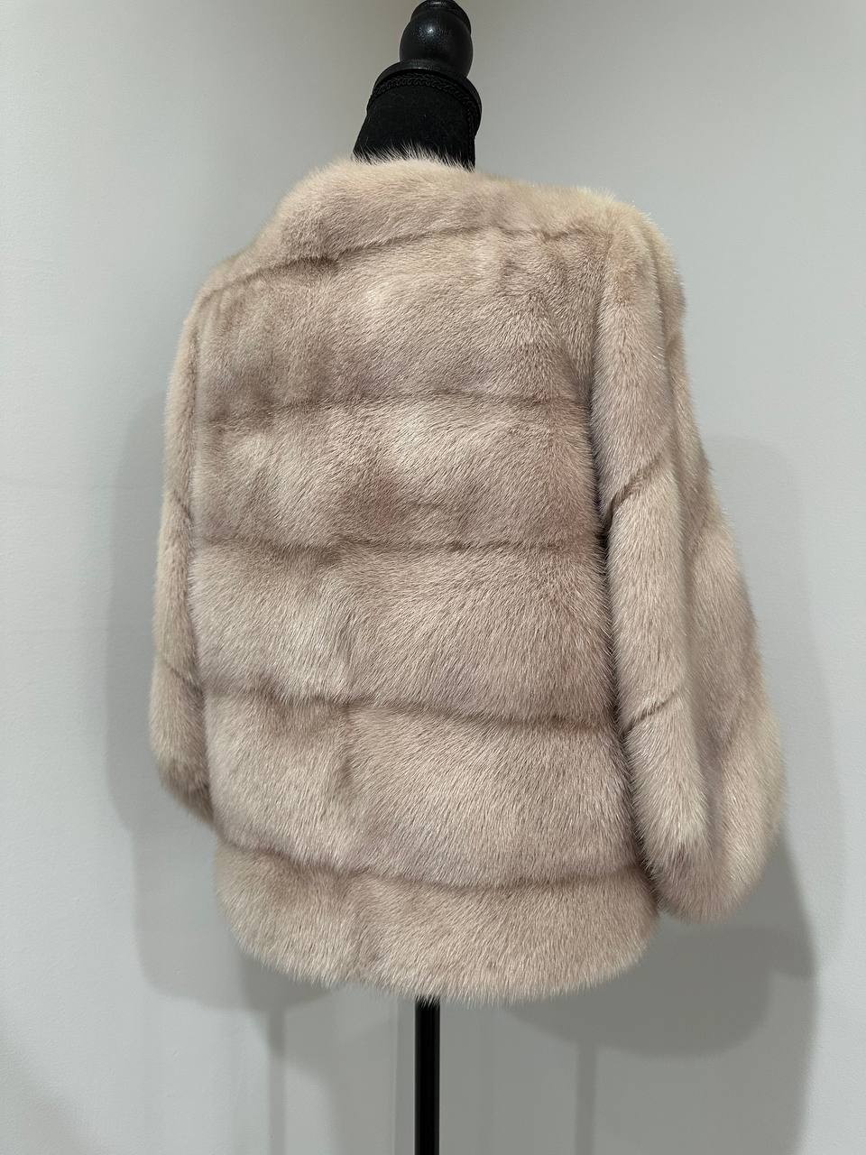 NEW REAL MINK FUR SHORT coat JACKET size M FULL SKIN 1201130 powdery PINK TINT