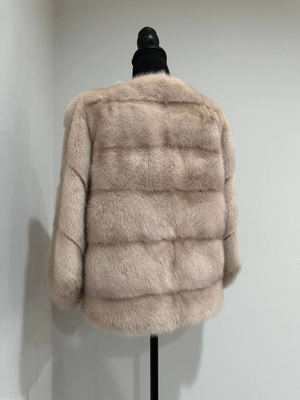 NEW REAL MINK FUR SHORT coat JACKET size M FULL SKIN 1201130 powdery PINK TINT