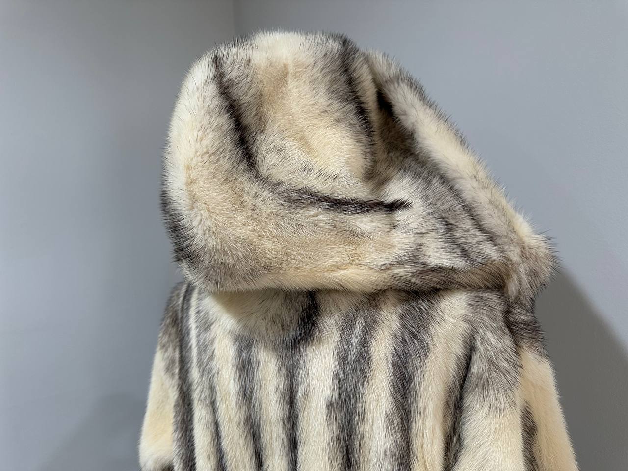 REAL CROSS MINK FUR women coat size L NEW 1201097 GENUINE FURS A STYLE HOODED