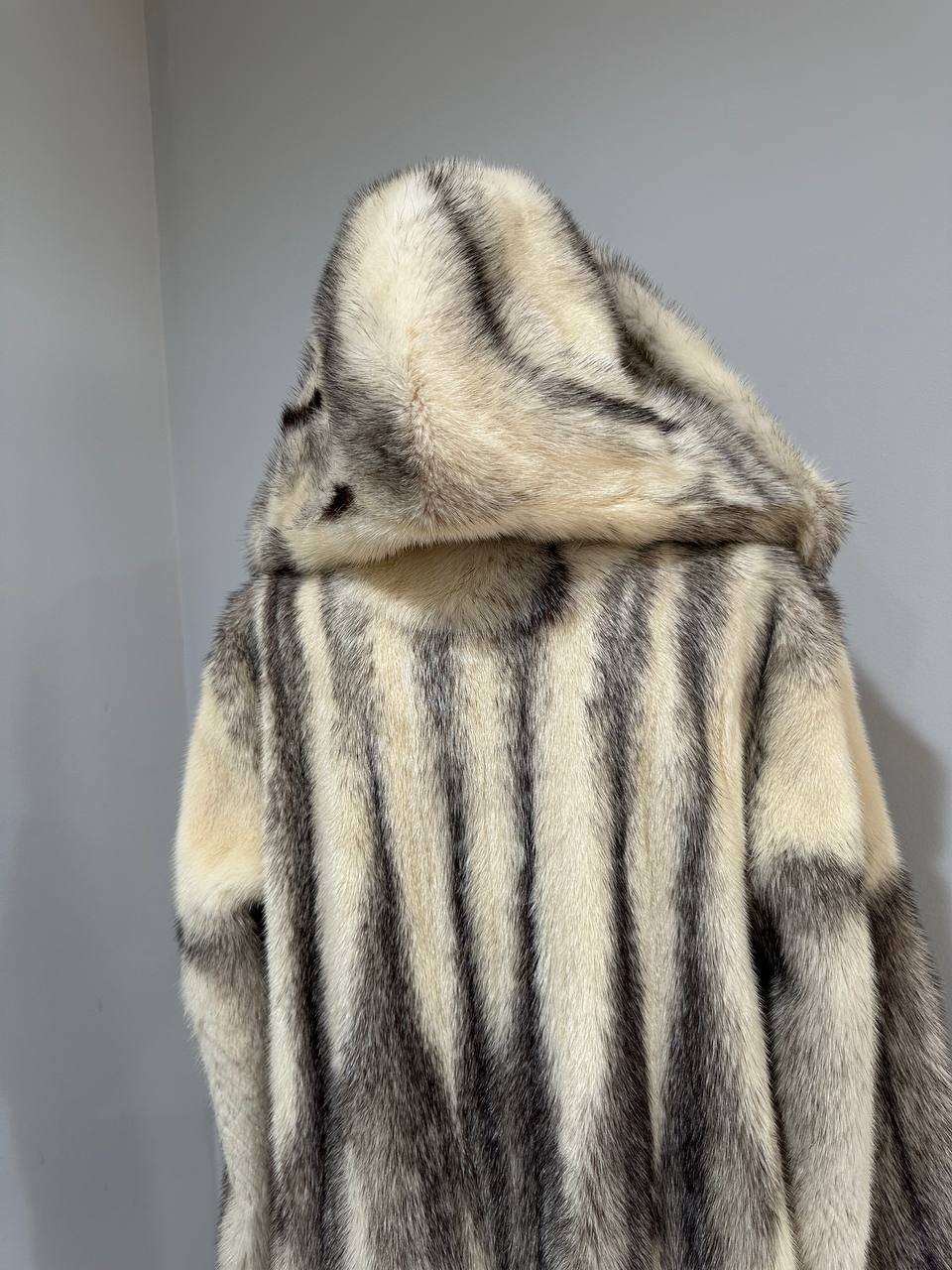 REAL CROSS MINK FUR women coat size L NEW 1201097 GENUINE FURS A STYLE HOODED