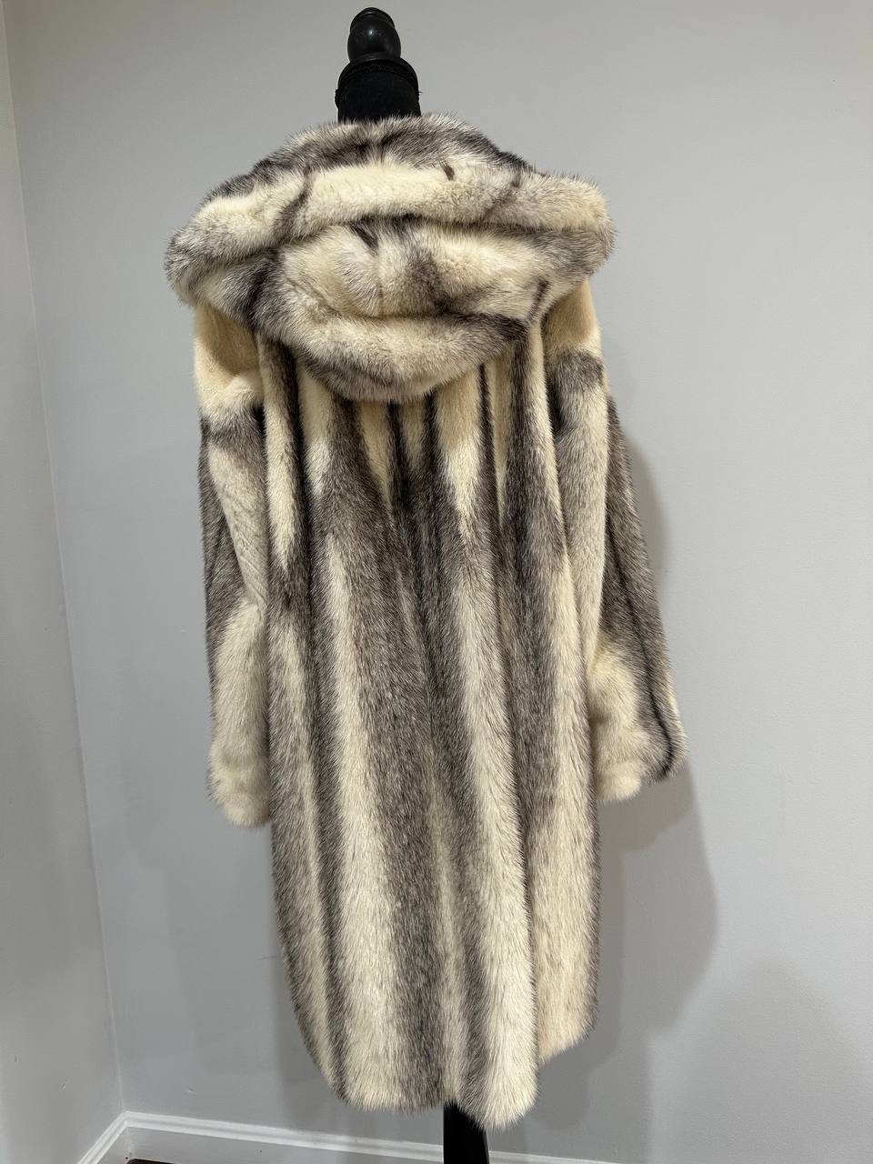 REAL CROSS MINK FUR women coat size L NEW 1201097 GENUINE FURS A STYLE HOODED
