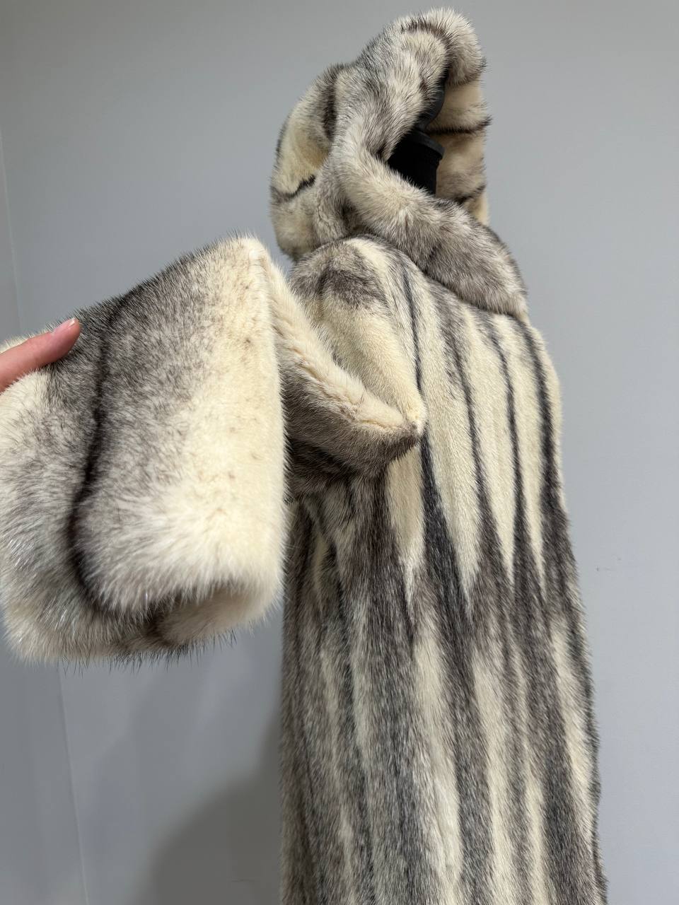 REAL CROSS MINK FUR women coat size L NEW 1201097 GENUINE FURS A STYLE HOODED