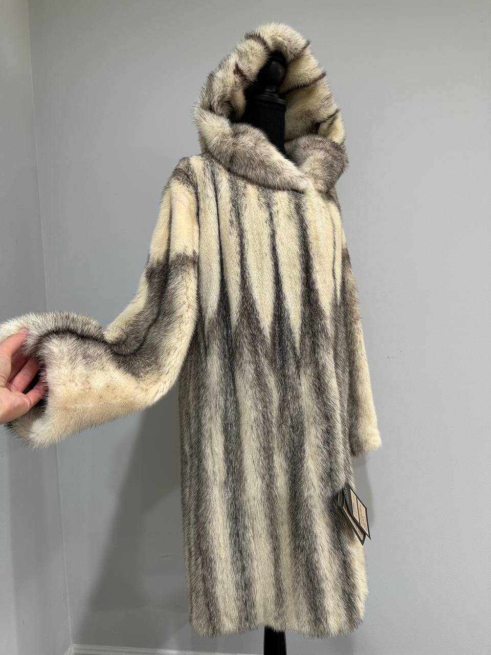 REAL CROSS MINK FUR women coat size L NEW 1201097 GENUINE FURS A STYLE HOODED