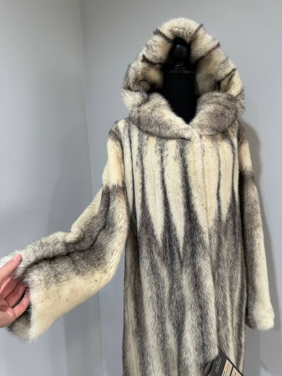 REAL CROSS MINK FUR women coat size L NEW 1201097 GENUINE FURS A STYLE HOODED