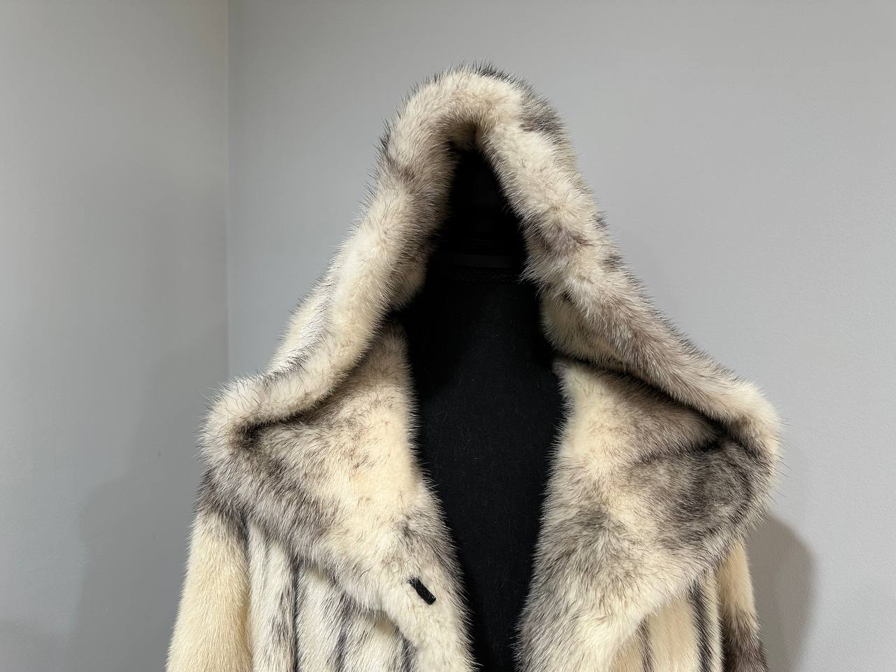 REAL CROSS MINK FUR women coat size L NEW 1201097 GENUINE FURS A STYLE HOODED