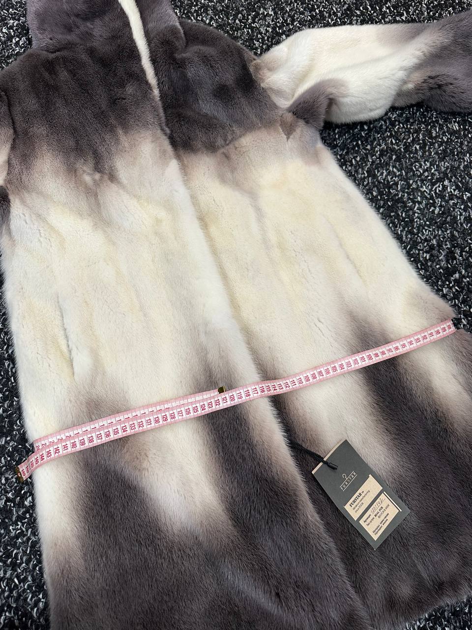 Luxury Natural Mink Fur Coat Gradient 1201142 M Shades Snow Cream Smoky Charcoal