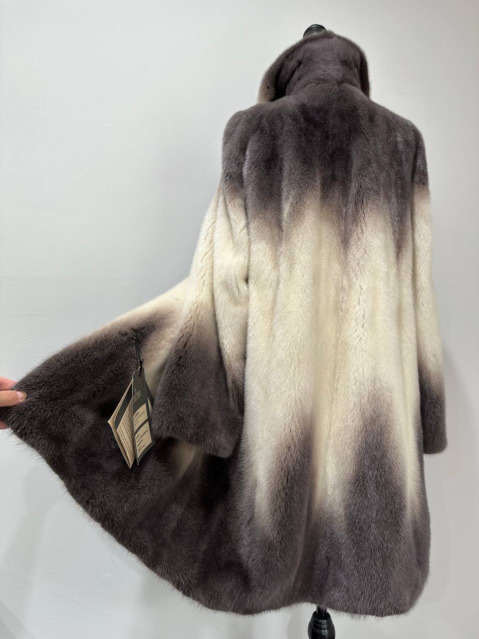 Luxury Natural Mink Fur Coat Gradient 1201142 M Shades Snow Cream Smoky Charcoal