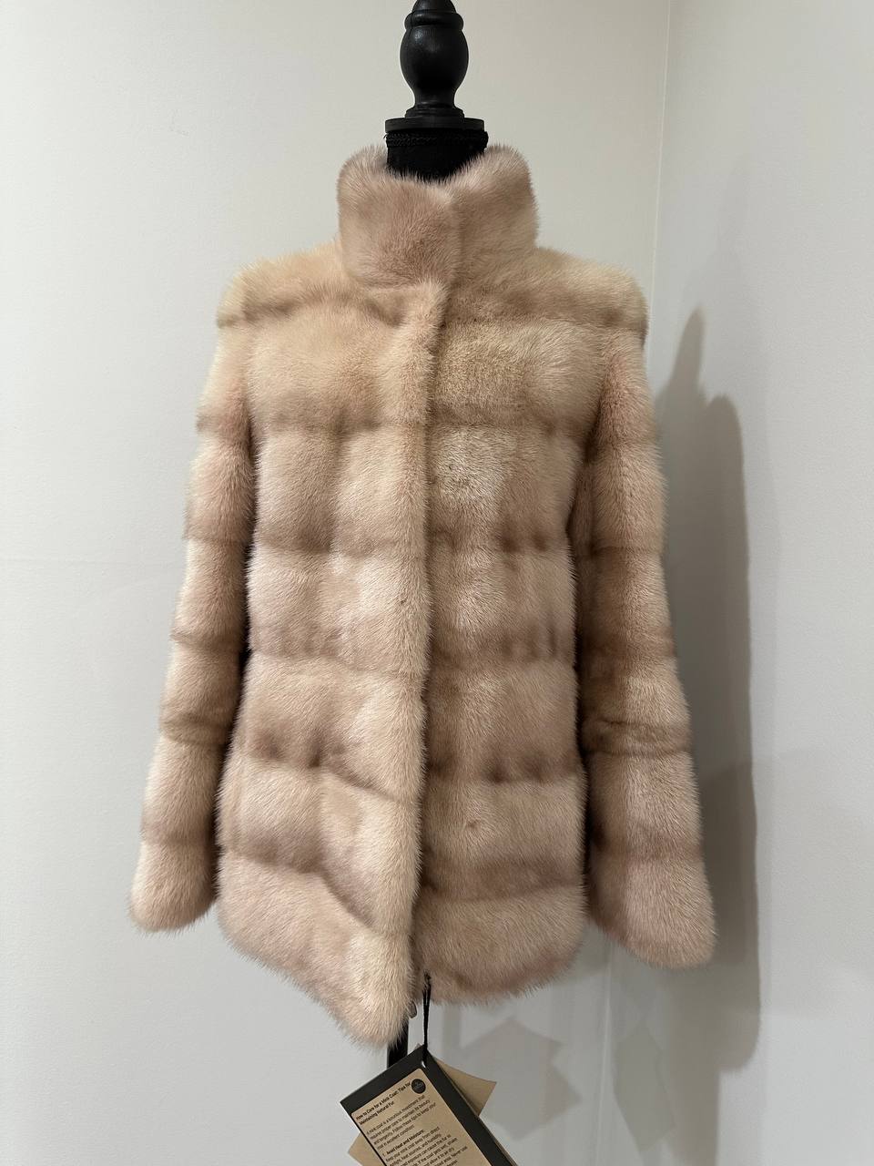 Stunning Pearl Beige Real Mink Fur Jacket – FURSTAR Exclusive Size S 1201143