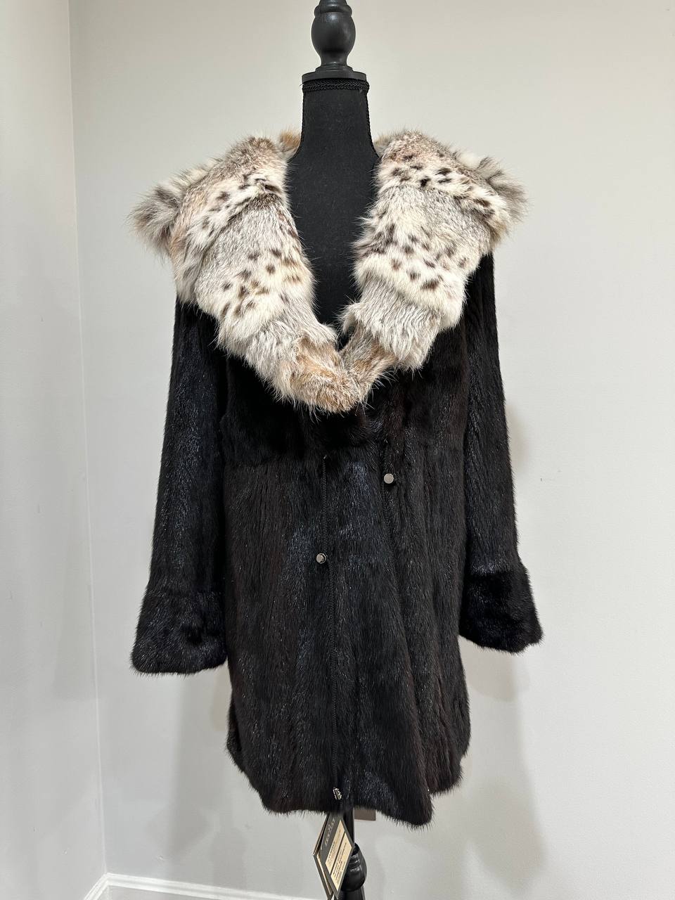 NEW Natural Real Dark Brown Black Mink M size Coat Natural Lynx Hooded 1201140