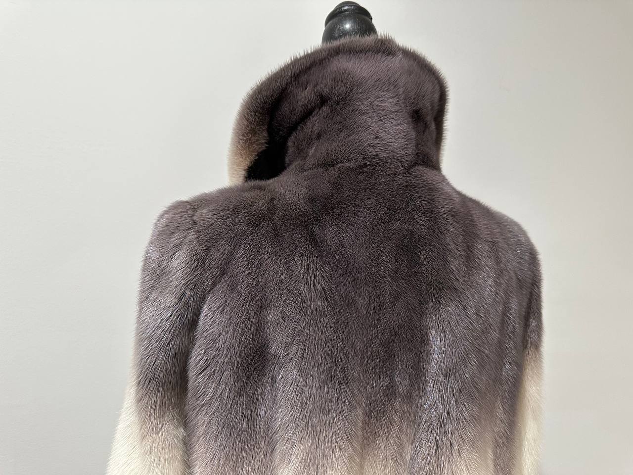 Luxury Natural Mink Fur Coat Gradient 1201142 M Shades Snow Cream Smoky Charcoal