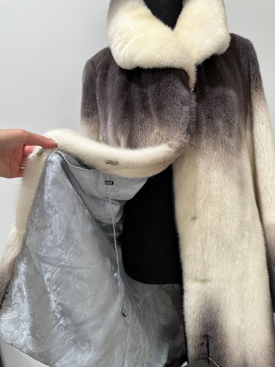 Luxury Natural Mink Fur Coat Gradient 1201142 M Shades Snow Cream Smoky Charcoal