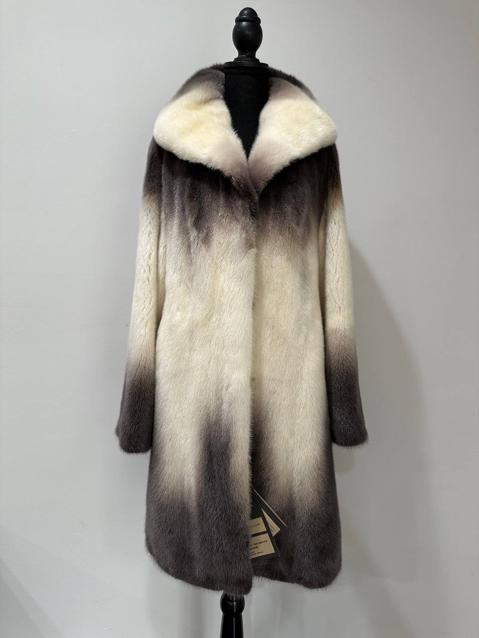 Luxury Natural Mink Fur Coat Gradient 1201142 M Shades Snow Cream Smoky Charcoal