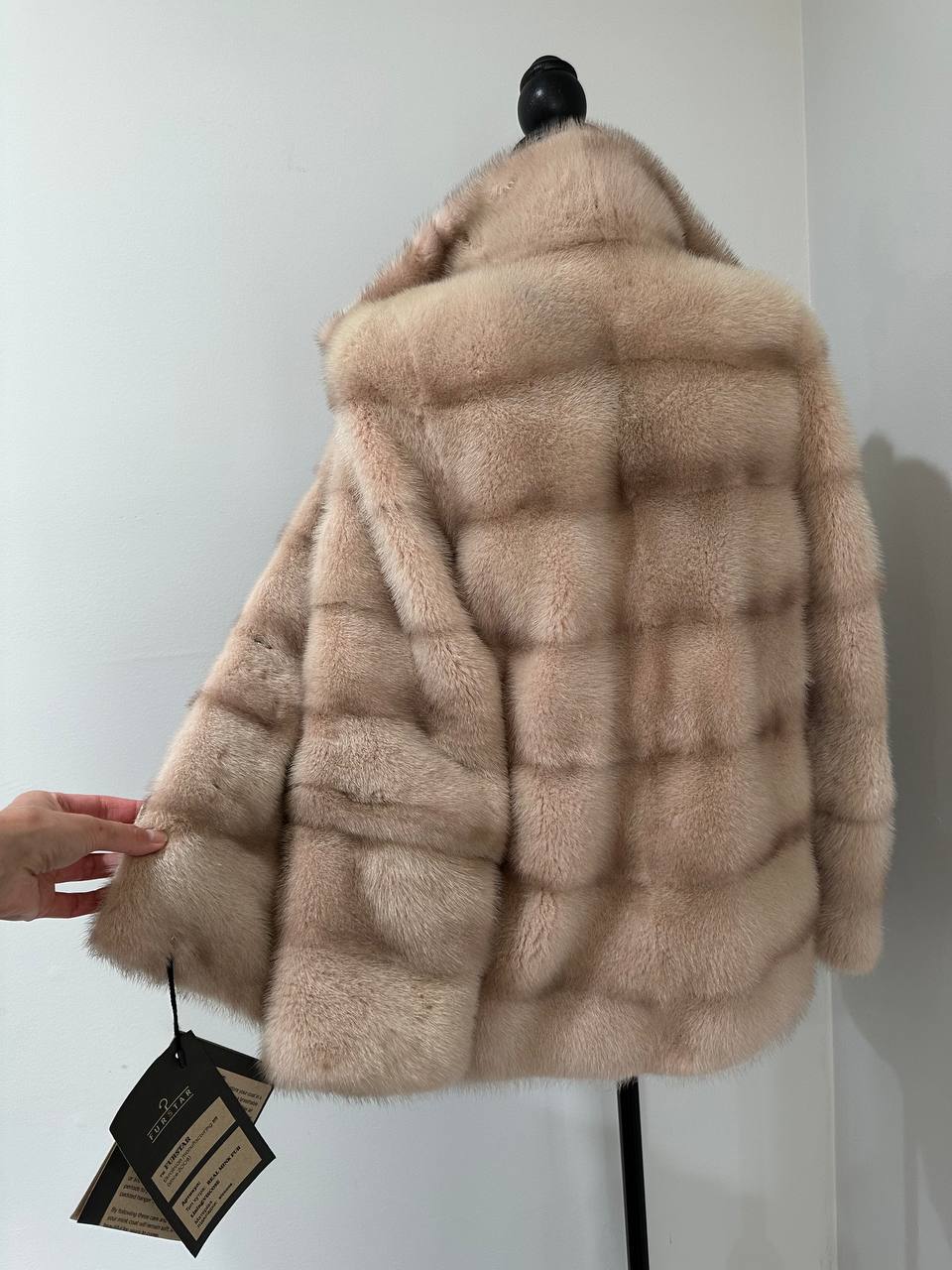 Stunning Pearl Beige Real Mink Fur Jacket – FURSTAR Exclusive Size S 1201143