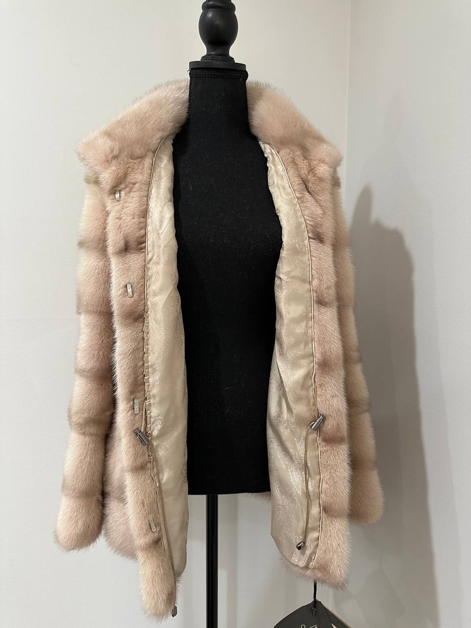 Stunning Pearl Beige Real Mink Fur Jacket – FURSTAR Exclusive Size S 1201143