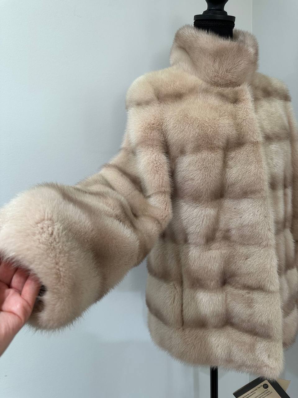Stunning Pearl Beige Real Mink Fur Jacket – FURSTAR Exclusive Size S 1201143