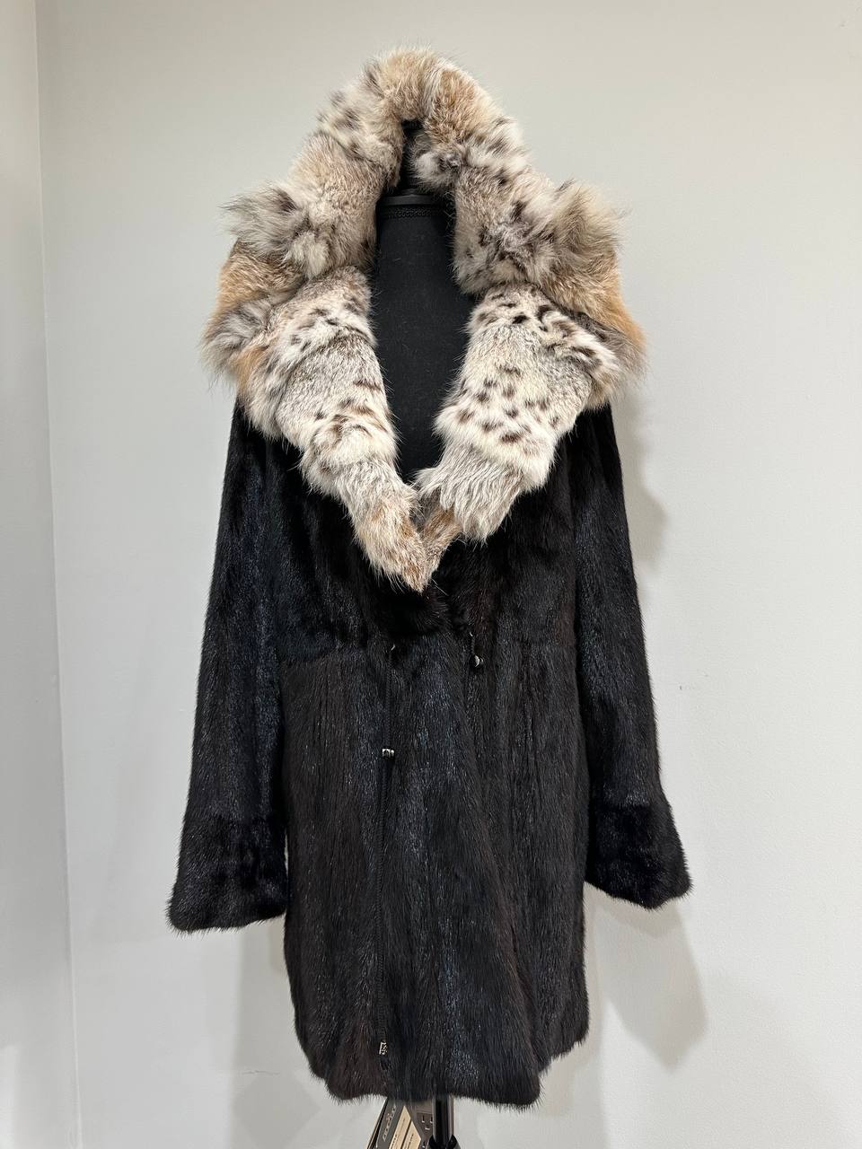 NEW Natural Real Dark Brown Black Mink M size Coat Natural Lynx Hooded 1201140