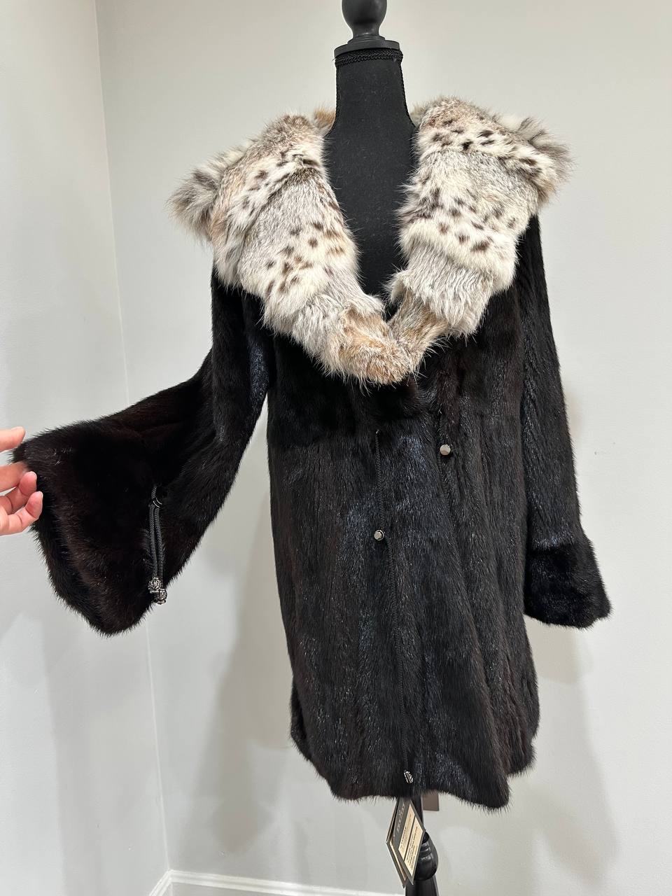 NEW Natural Real Dark Brown Black Mink M size Coat Natural Lynx Hooded 1201140