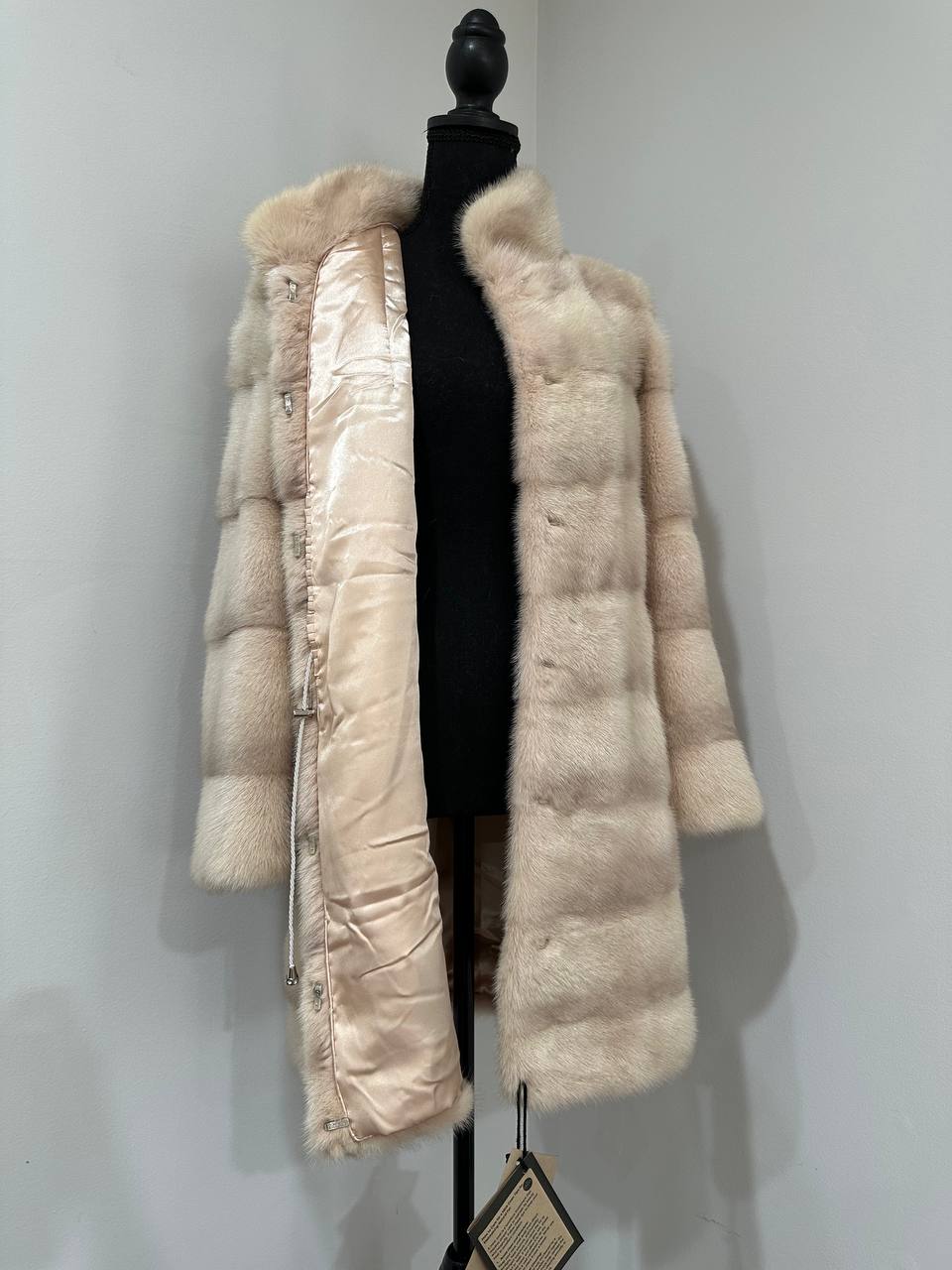 Luxury Natural Real Mink Fur Coat with Detachable Sleeves  size S 1201141 Exclusive